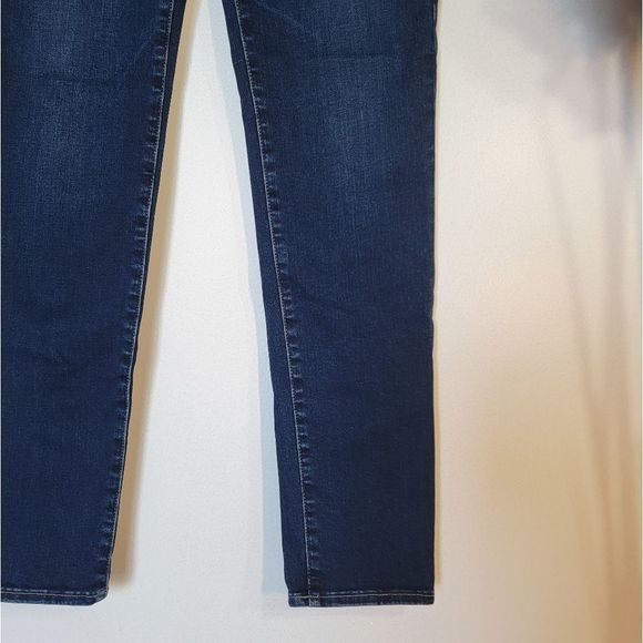 LUCKY Brand skinny jeans. Size 6/28 - Picture 4 of 13